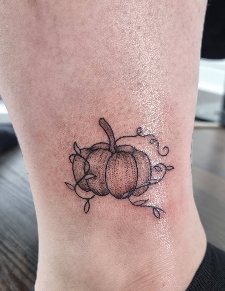 tattoo by Sophie