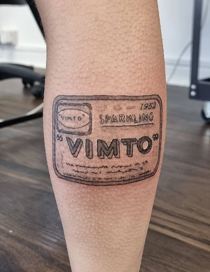 tattoo by Sophie